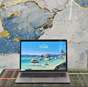 New Laptop Apple MacBook Air 2020 M1 16GB Apple M1 SSD 1T