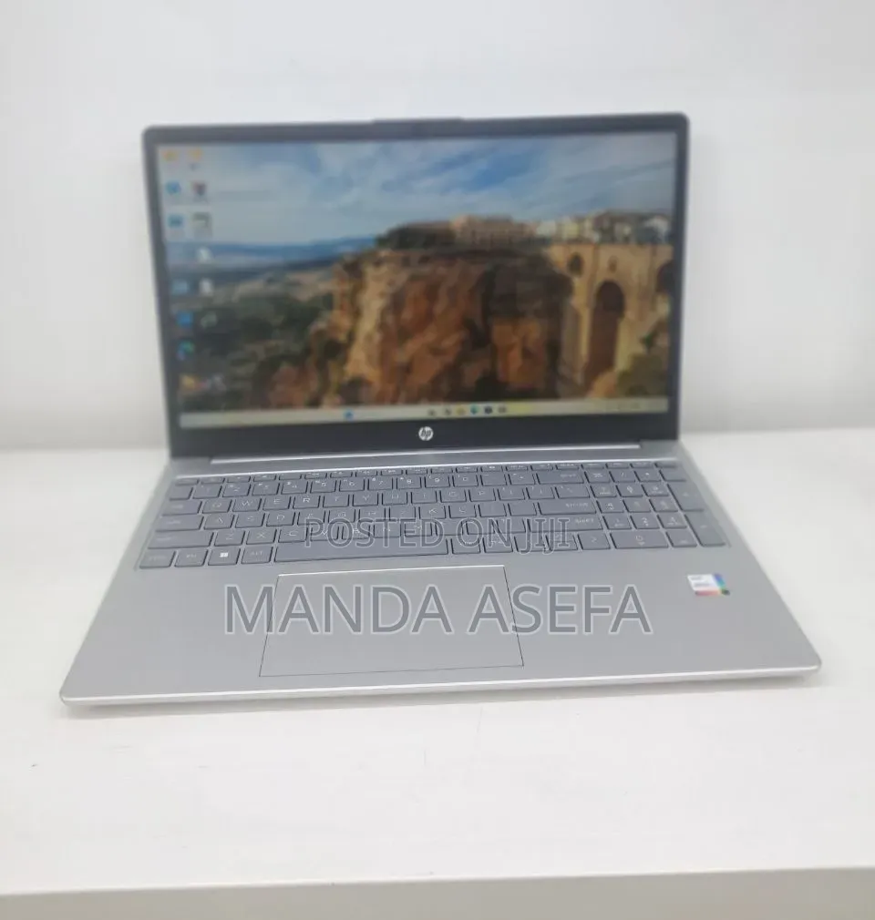 New Laptop HP Stream Notebook 16GB Intel Core i5 SSD 1T