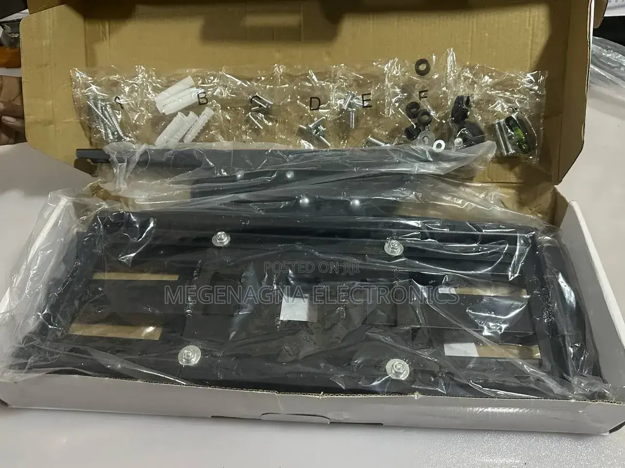 TV Wall Mount/ከ32_70 ኢንች ቲቪ መስቀያ