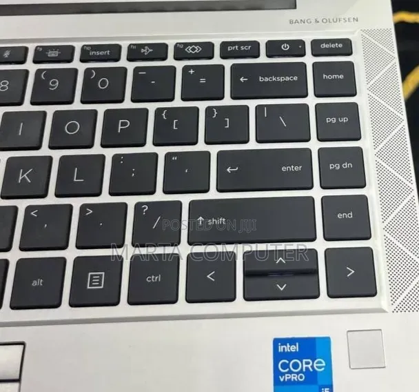 New Laptop HP EliteBook 840 G8 16GB Intel Core i5 SSD 512GB
