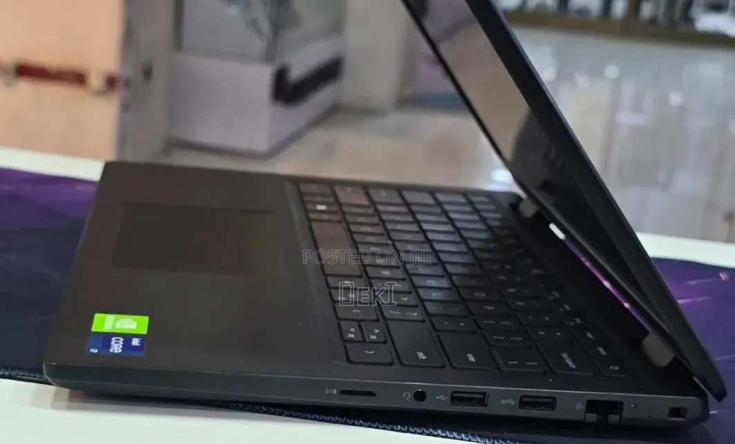 New Laptop Dell Latitude 3420 8GB Intel Core i7 SSD 256GB