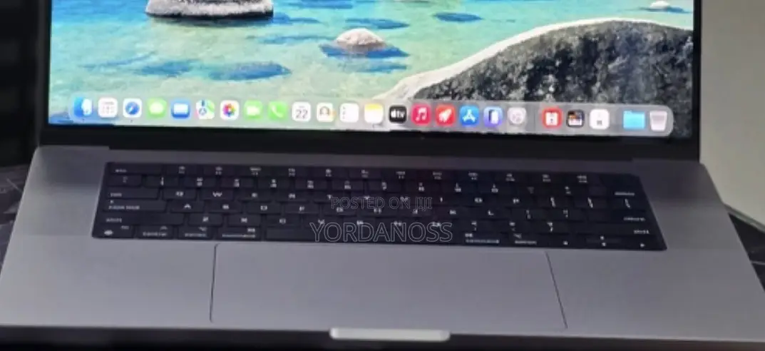 New Laptop Apple MacBook Pro 2021 M1 Max 32GB Apple M1 Max SSD 512GB