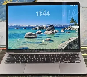 New Laptop Apple MacBook Air 2020 M1 16GB Apple M1 SSD 256GB