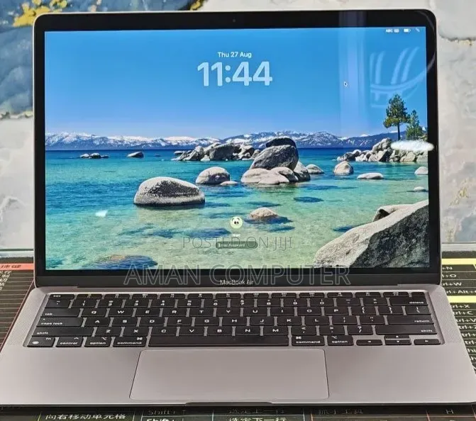 New Laptop Apple MacBook Air 2020 M1 16GB Apple M1 SSD 256GB