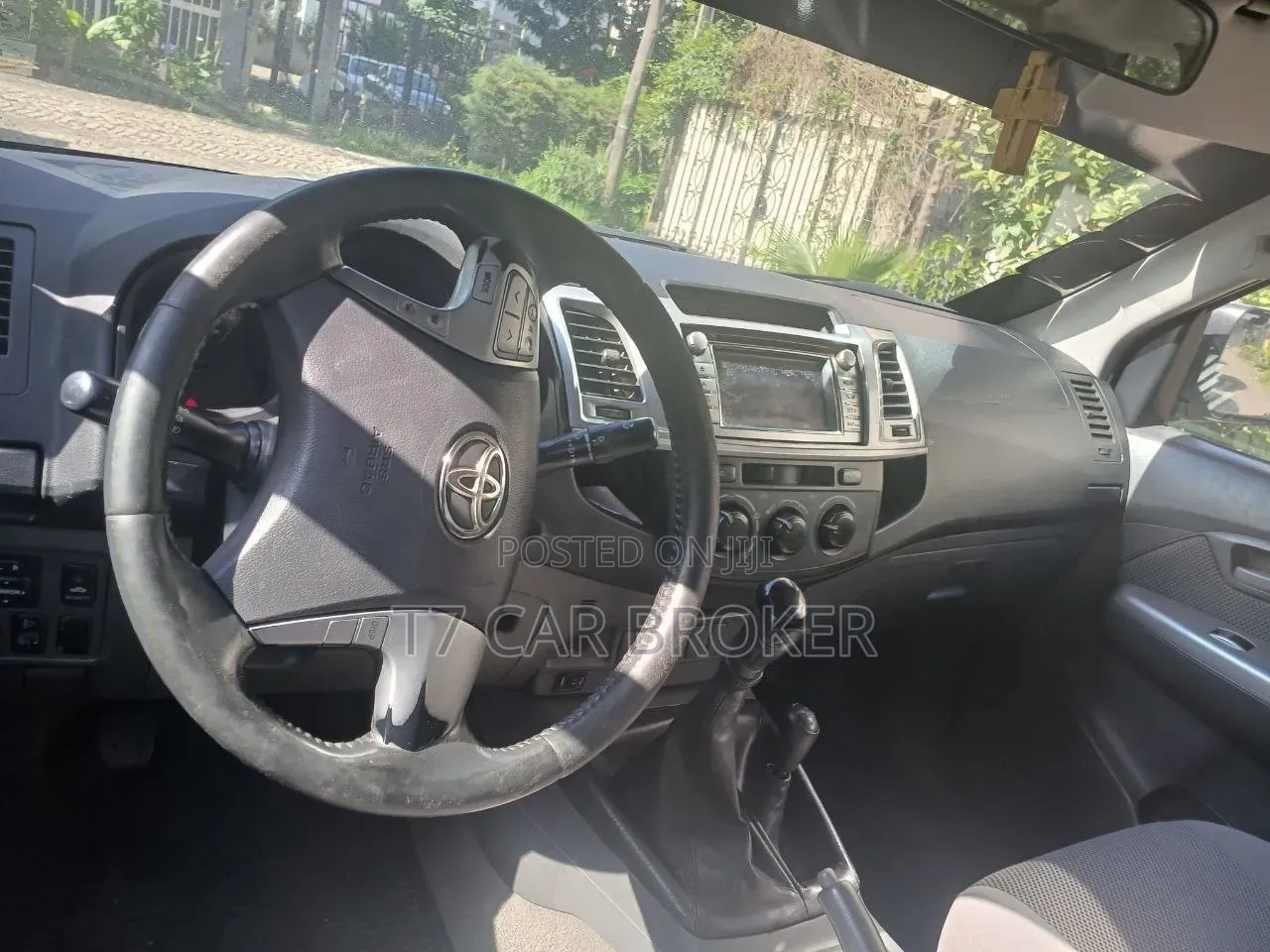 Toyota Hilux 2012