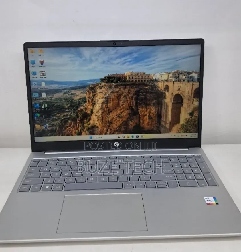 New Laptop HP Stream Notebook 16GB Intel Core i5 SSD 1T