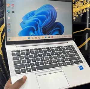 New Laptop HP EliteBook 840 16GB Intel Core i5 SSD 512GB