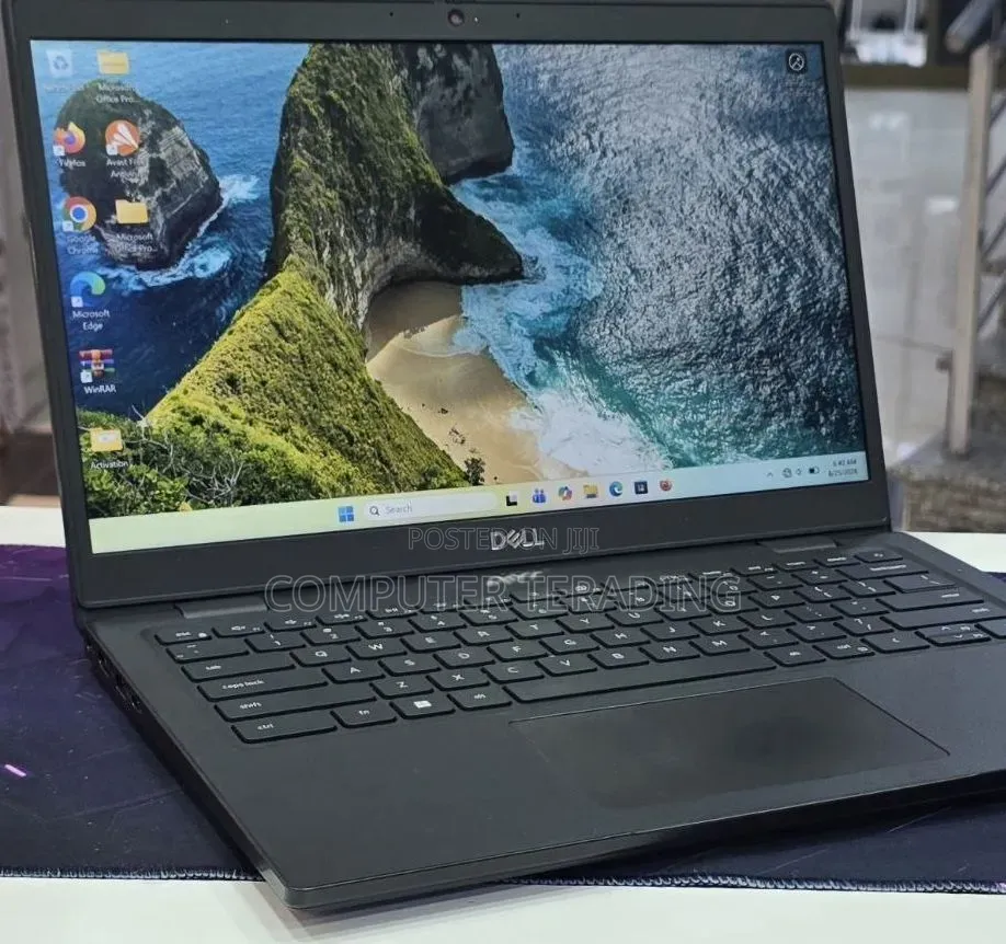 New Laptop Dell Latitude 5310 8GB Intel Core i7 SSD 256GB