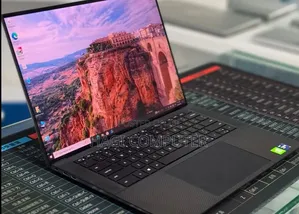 New Laptop Dell Precision 5560 16GB Intel Core i9 SSD 512GB
