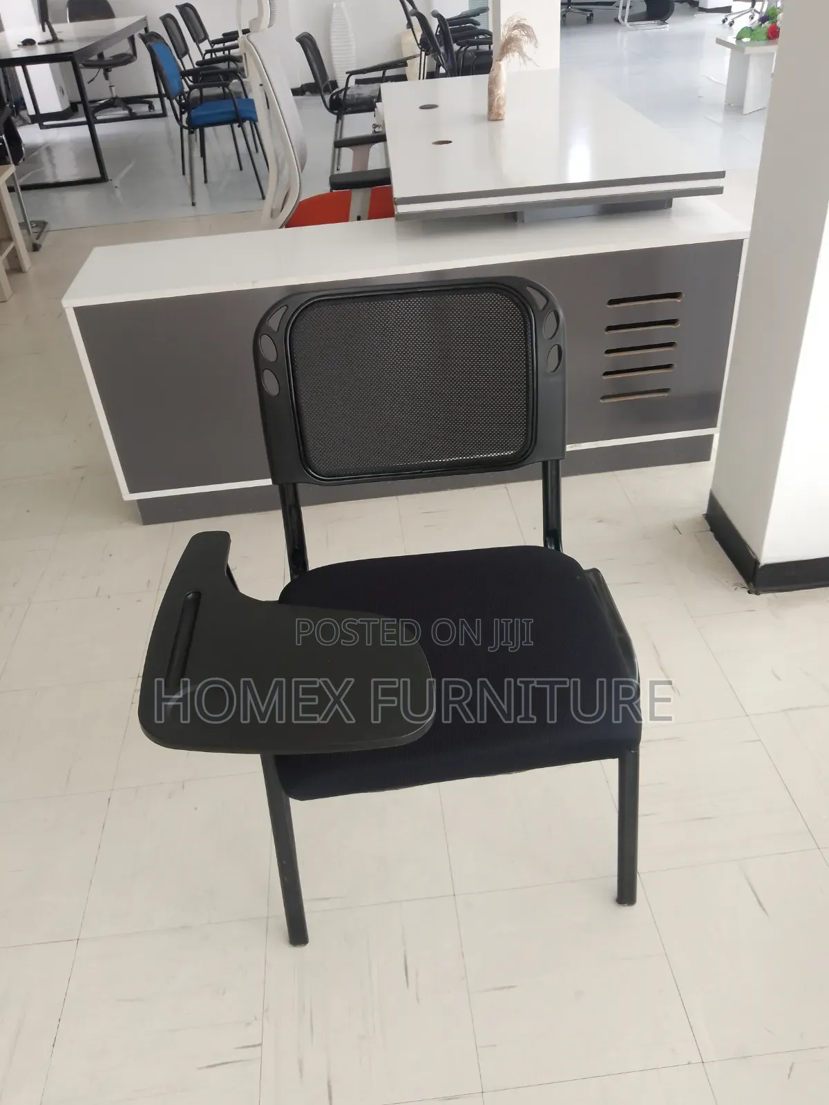 Classroom Chair With Armrest