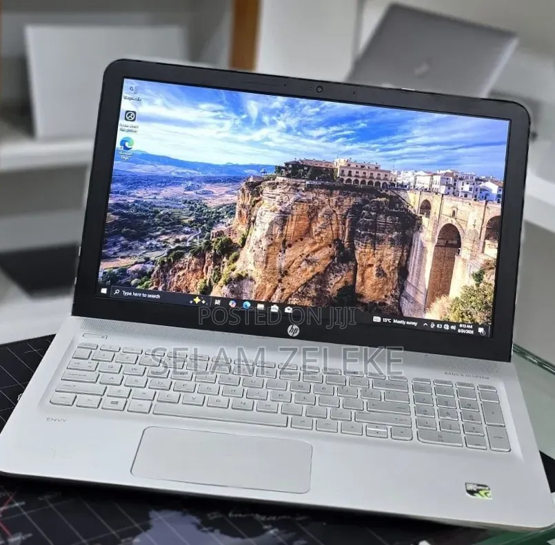 New Laptop HP 12GB Intel Core i5 HDD 1.5T