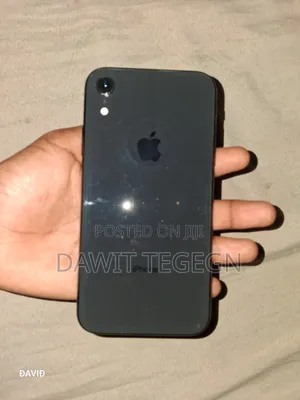 Apple iPhone XR 64 GB Black