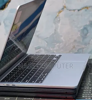 New Laptop Apple MacBook Air 2025 M4 16GB Apple M4 SSD 256GB