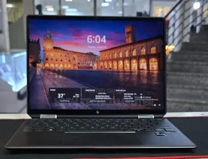 New Laptop HP Spectra 13 16GB Intel Core i7 SSD 512GB