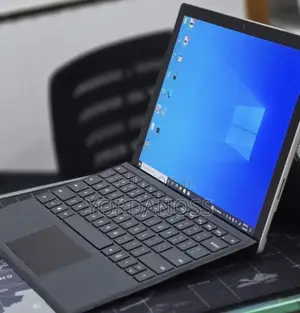 New Laptop Microsoft Surface Pro 7 16GB Intel Core i5 SSD 256GB