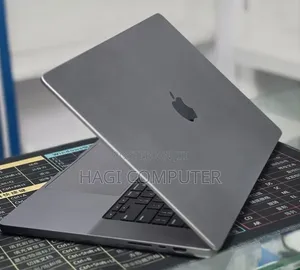New Laptop Apple MacBook Pro 2021 M1 Max 64GB Apple M1 Max SSD 1T