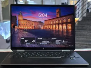 New Laptop HP Spectra 13 16GB Intel Core i7 SSD 512GB