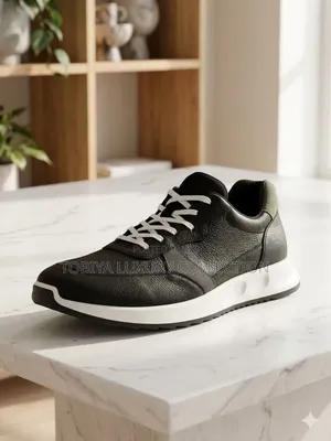 Ecco Sneakers