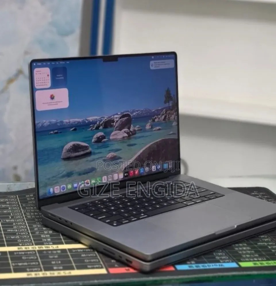 New Laptop Apple MacBook Pro 2021 M1 Max 32GB Apple M1 Max SSD 1T
