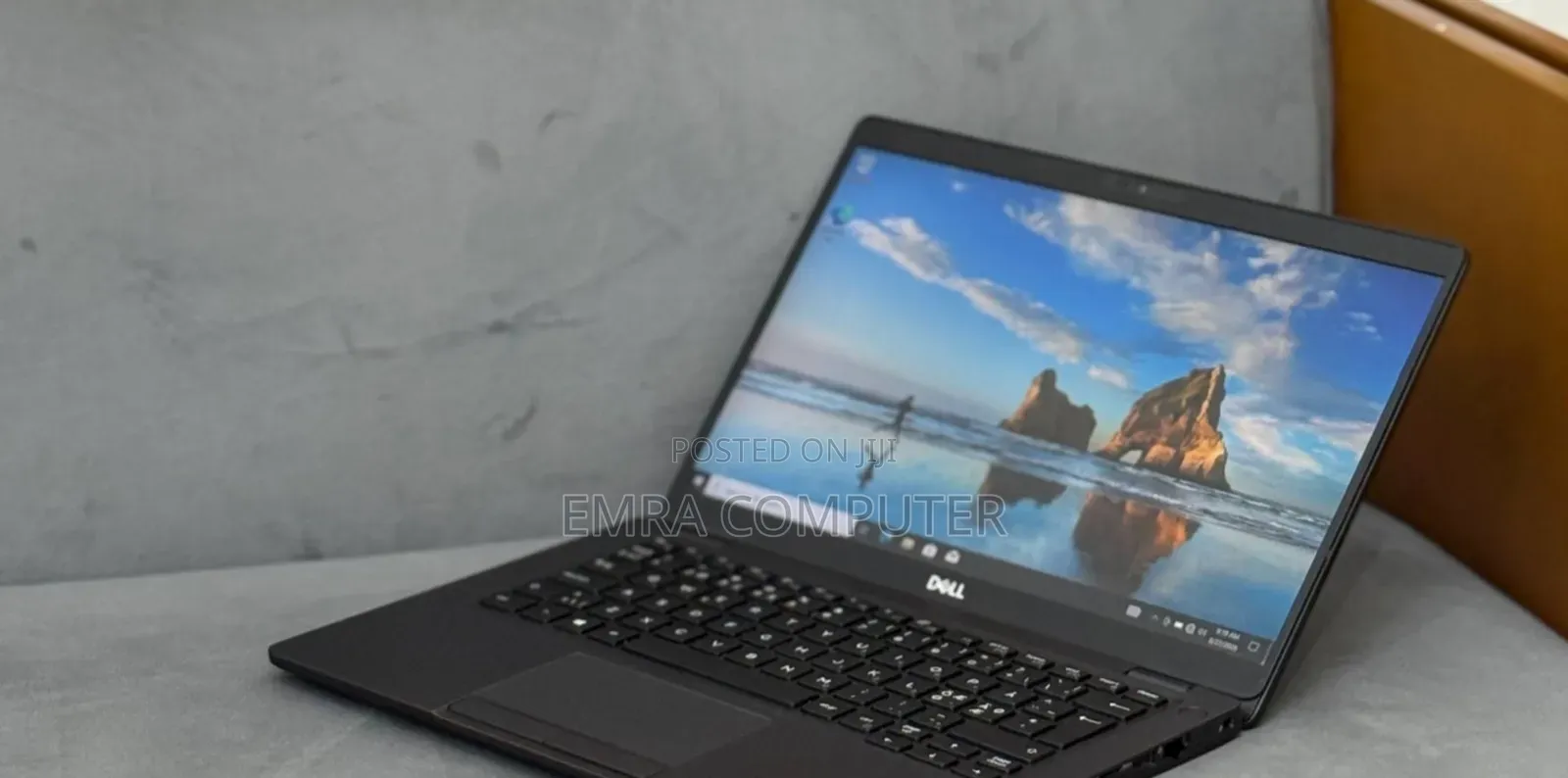 New Laptop Dell Latitude 5300 8GB Intel Core i5 SSD 256GB