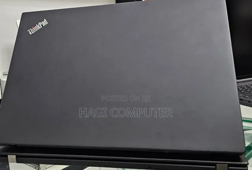 New Laptop Lenovo ThinkPad t495s 16GB AMD Ryzen 7 SSD 512GB