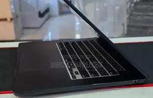 New Laptop Apple MacBook Air 2026 M5 16GB Apple M5 SSD 512GB