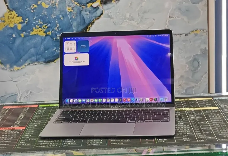 New Laptop Apple MacBook Air 2020 M1 16GB Apple M1 SSD 1T