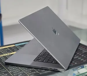 New Laptop Apple MacBook Pro 2021 M1 Max 64GB Apple M1 Max SSD 1T