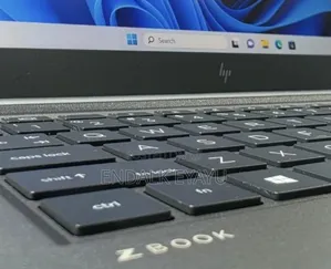 New Laptop HP ZBook 15 32GB Intel Core i7 SSD 512GB