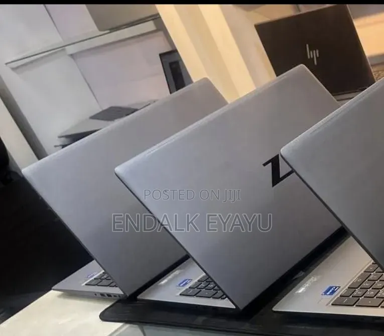 New Laptop HP ZBook 15 32GB Intel Core i7 SSD 512GB