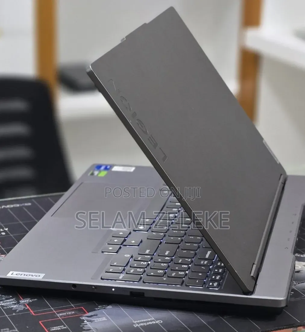 New Laptop Lenovo Legion 5 24GB Intel Core i7 SSD 1T