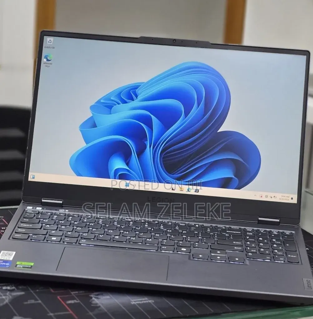 New Laptop Lenovo Legion 5 24GB Intel Core i7 SSD 1T