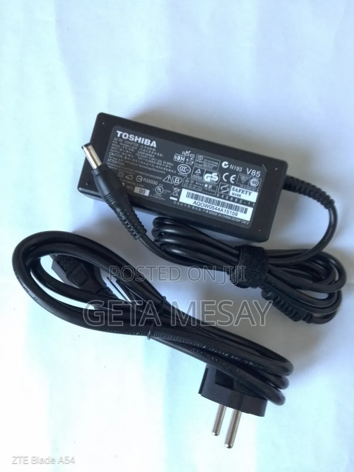 Toshiba Laptop Charger 19V 3.42A 65W – Quality Power Adapter