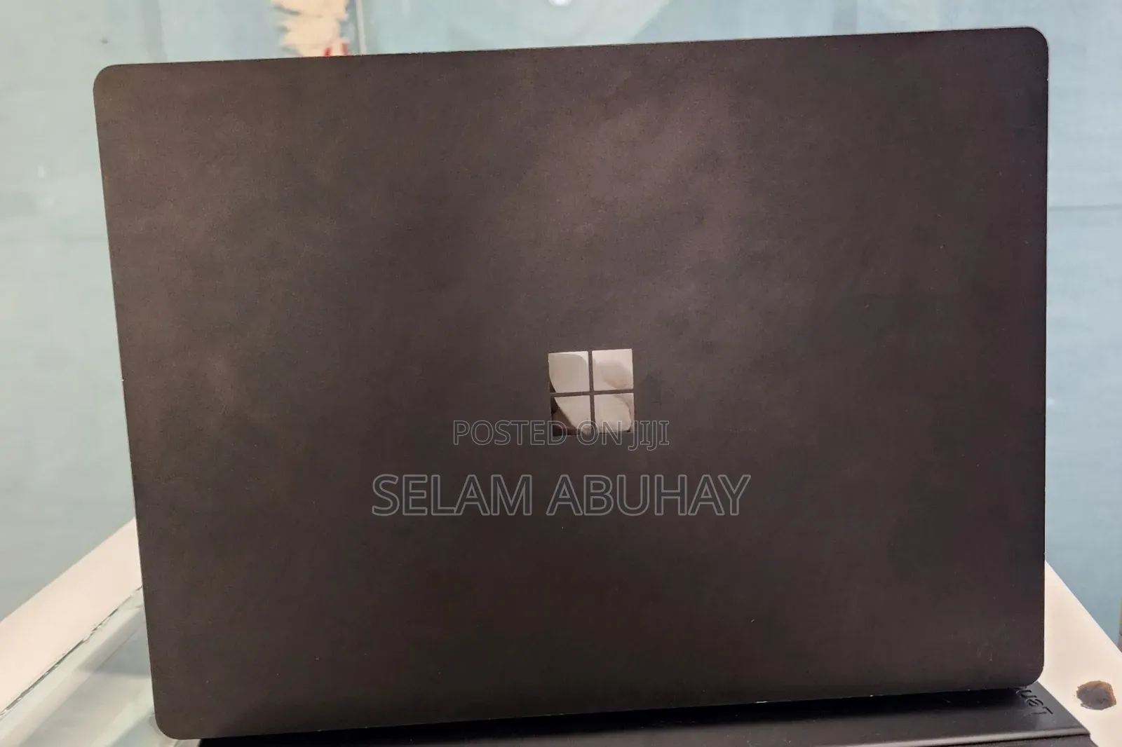 New Laptop Microsoft Surface Book 3 8GB Intel Core i5 SSD 256GB