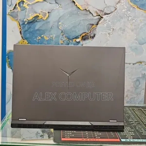 New Laptop Lenovo 16GB AMD Ryzen 7 SSD 512GB