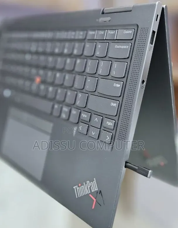 New Laptop Lenovo ThinkPad X1 Yoga 16GB Intel Core i7 SSD 512GB