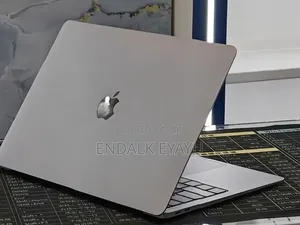 New Laptop Apple MacBook Air 2020 M1 16GB Apple M1 SSD 1T