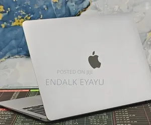 New Laptop Apple MacBook Air 2020 M1 16GB Apple M1 SSD 1T
