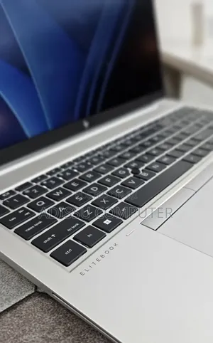 New Laptop HP EliteBook 850 G8 16GB Intel Core i7 SSD 512GB
