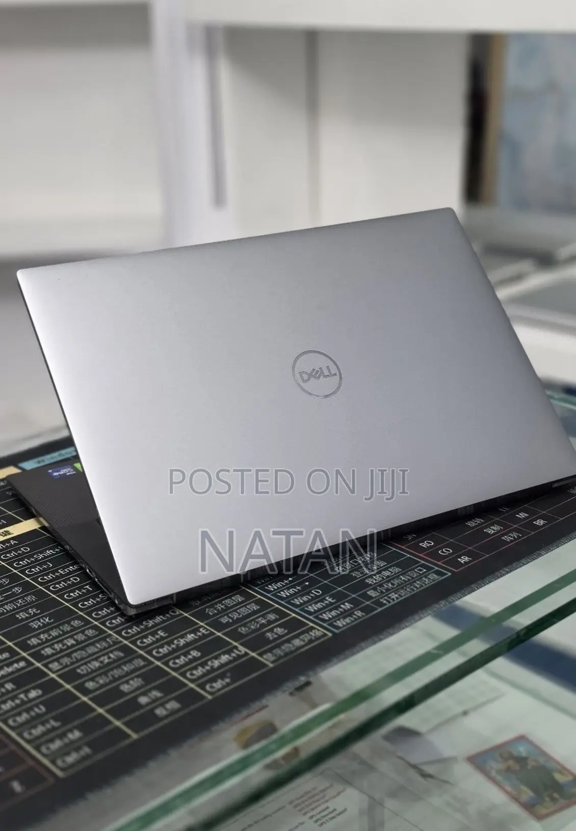 New Laptop Dell Precision 5560 16GB Intel Core i9 SSD 512GB