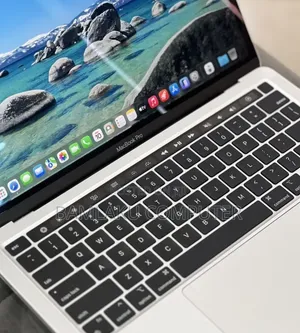 New Laptop Apple MacBook Pro 2022 M2 8GB Apple M2 SSD 512GB