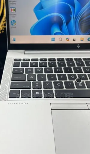 New Laptop HP EliteBook 840 G8 16GB Intel Core i5 SSD 512GB