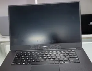 Laptop Dell Precision 5540 16GB Intel Core i7 SSD 512GB