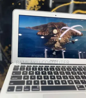 New Laptop Apple MacBook Air 2015 8GB Intel Core i5 SSD 128GB