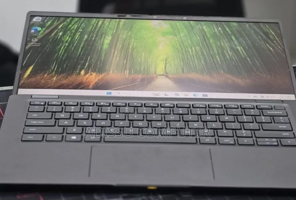 New Laptop Dell Latitude 7410 16GB Intel Core i5 SSD 256GB