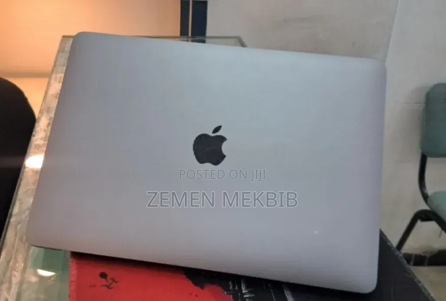 New Laptop Apple MacBook Air 2020 M1 8GB Apple M1 SSD 256GB