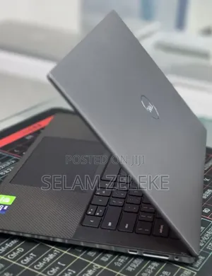 New Laptop Dell Precision 5560 16GB Intel Core i9 SSD 512GB