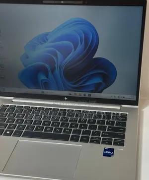 New Laptop HP EliteBook 840 G10 16GB Intel Core i7 SSD 512GB