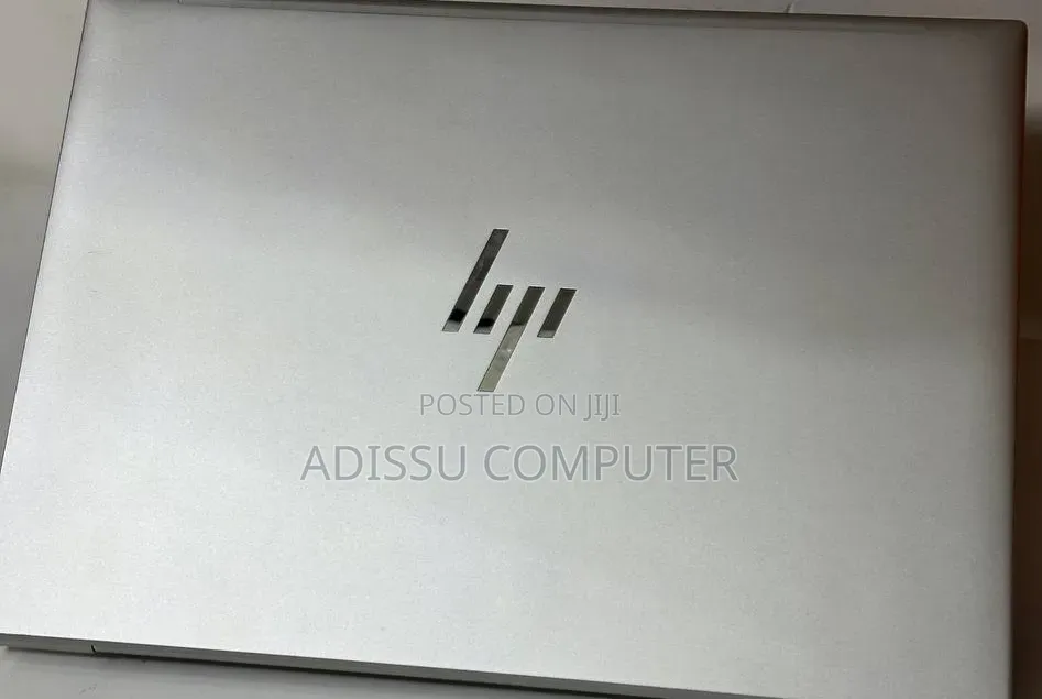 New Laptop HP EliteBook 840 G10 16GB Intel Core i7 SSD 512GB