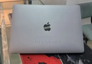New Laptop Apple MacBook Air 2020 M1 8GB Apple M1 SSD 256GB